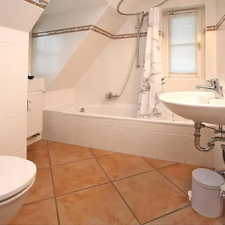 Badestraße 18a, Herzmuschel, Whg 10